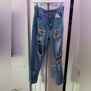 Boohoo Ripped mom jeans